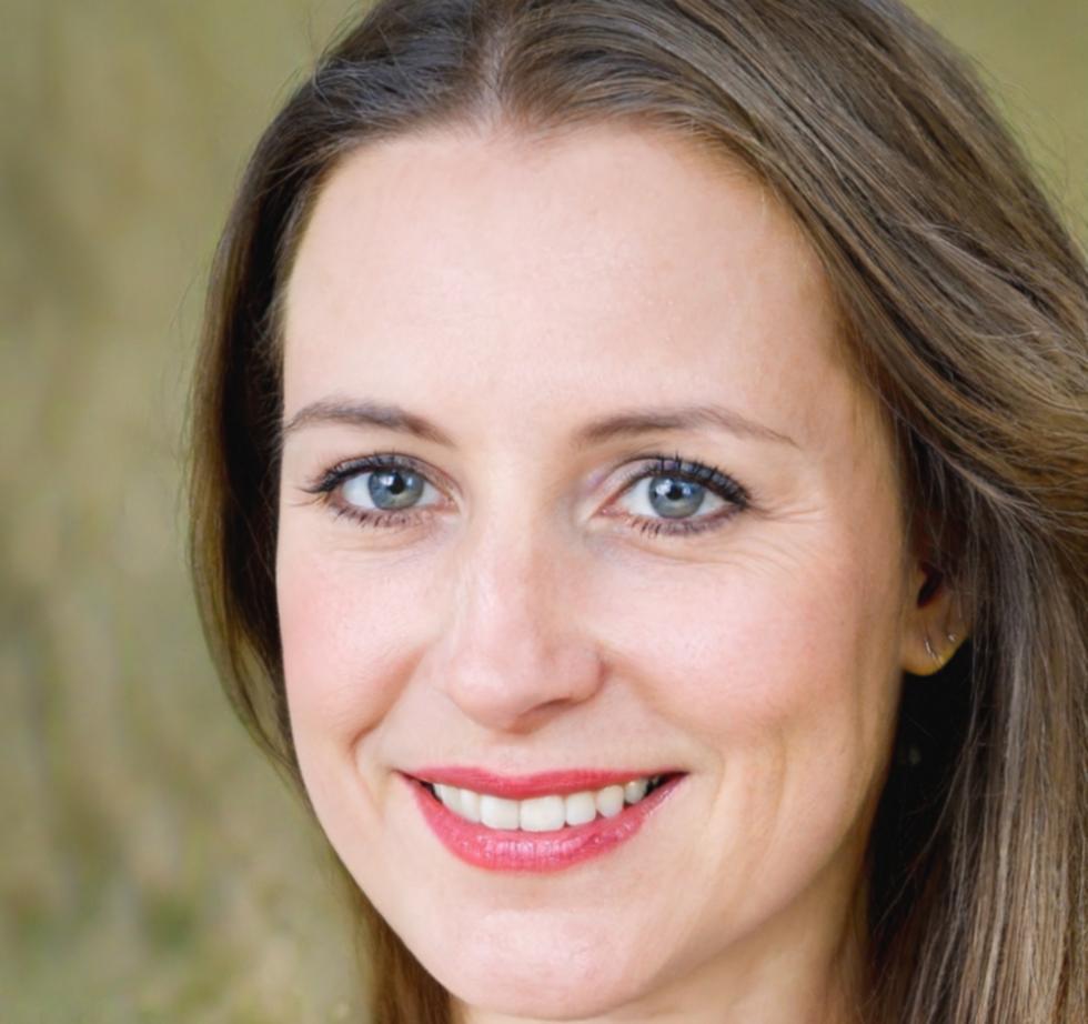 Portrait von Liselotte Brandt, Trainerin für Finanzkommunikation